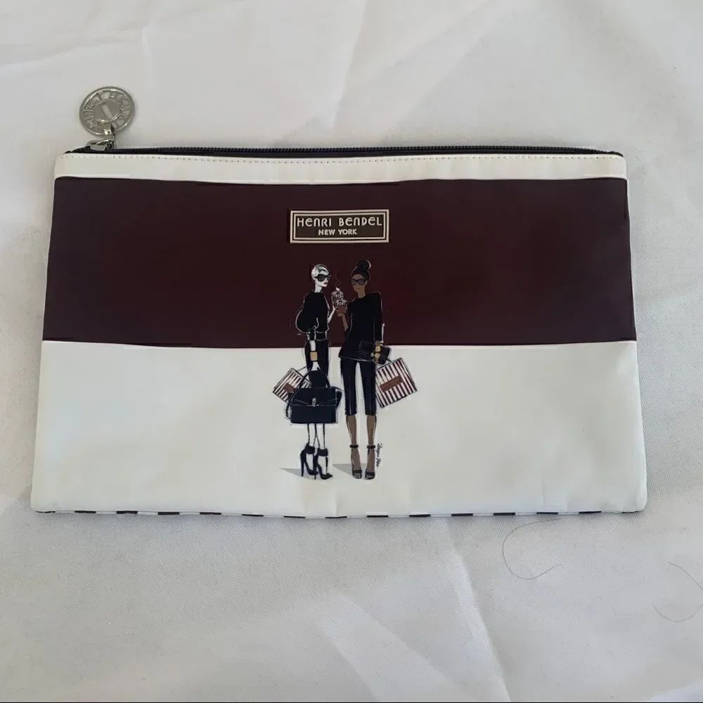 Henri Bendel Fashion Girls Nylon Pouch